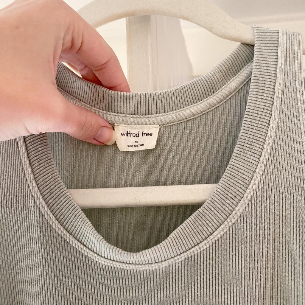 Wilfred Free / Aritzia Go To Tank Top in Yucca Green Size XS