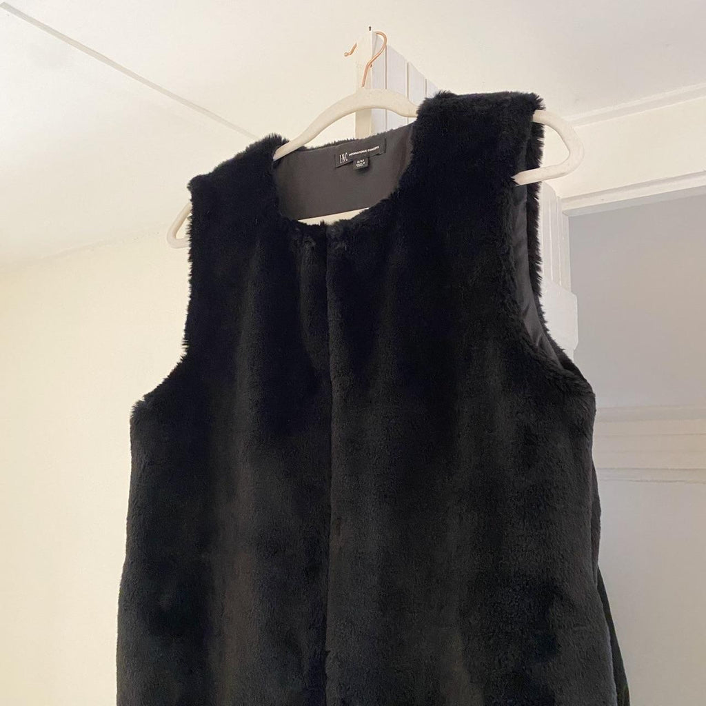 INC International Concepts Faux Fur Vest Size S/M