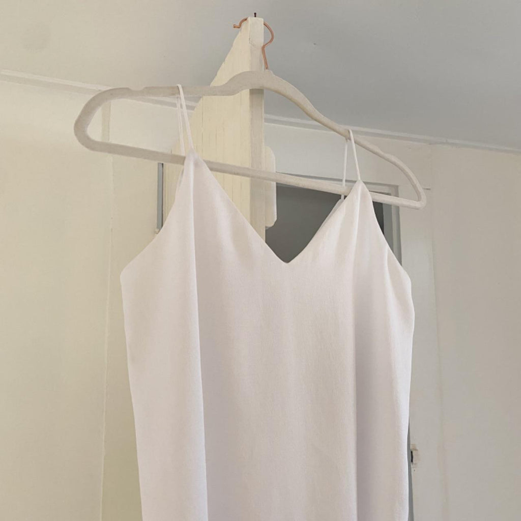 Calvin Klein V Neck Camisole Top in White Size PS