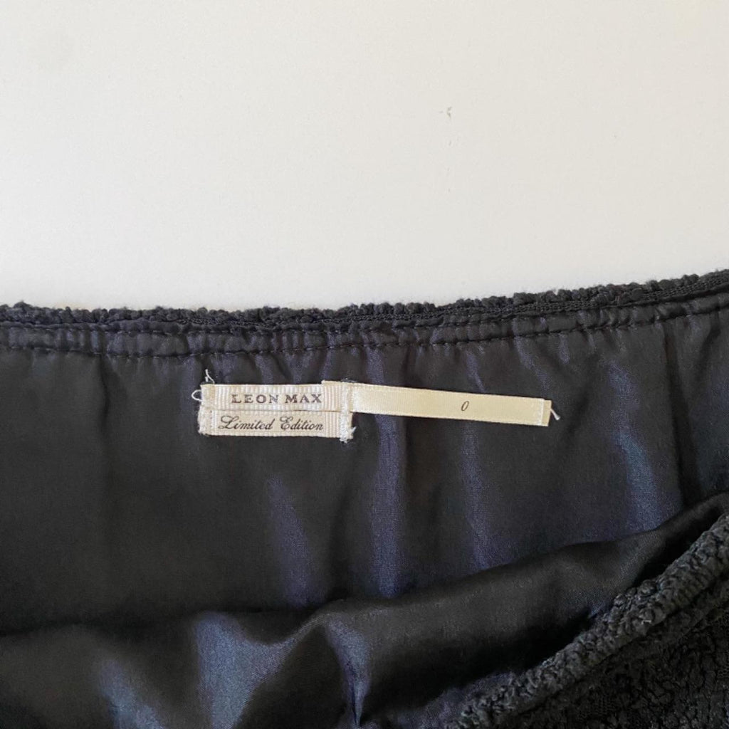 Leon Max Floral Embroidered Pencil Skirt Black Size 0