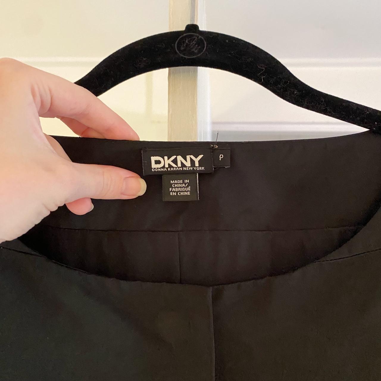 DKNY Vintage Y2K Floral Appliqué Short Sleeve Jacket Size P