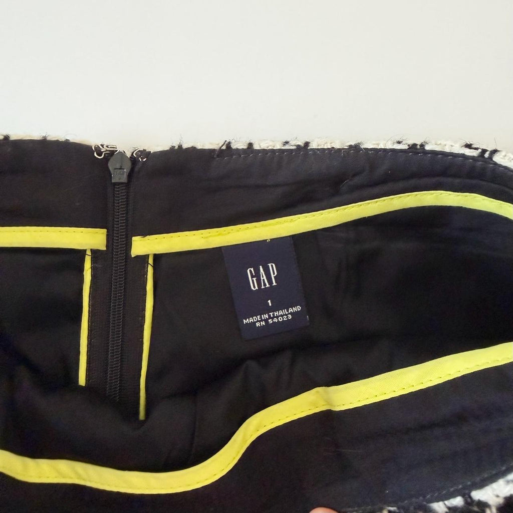 Gap Vintage Y2K Houndstooth Wool Knit Mini Skirt Size 1
