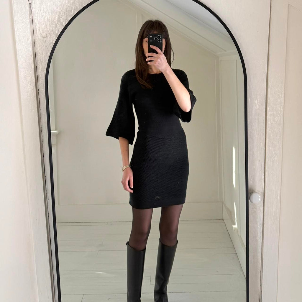 MinkPink Florish Seed Stitch Mini Sweater Dress in Black NWT Size XS