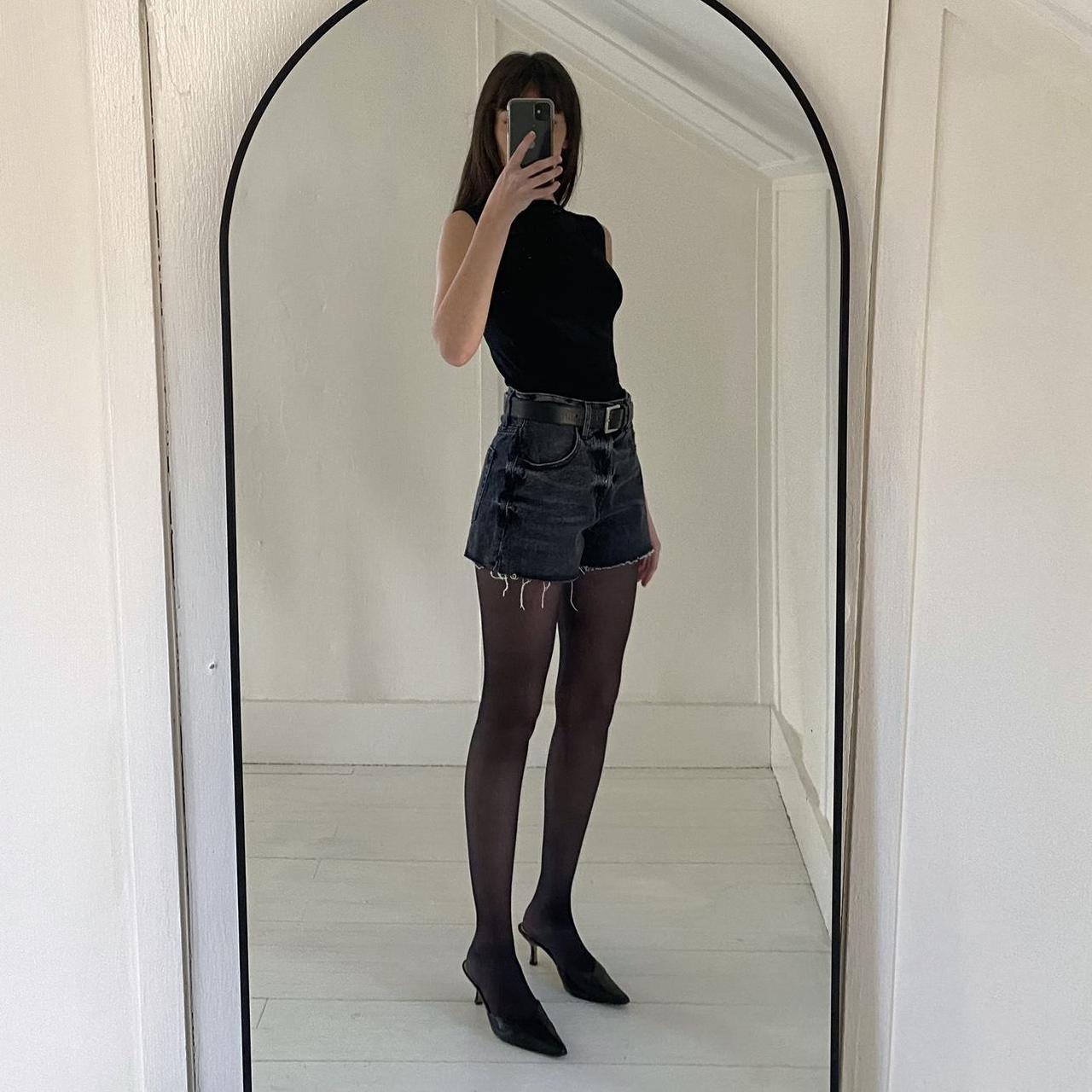 SLVRLAKE Farrah Relaxed Cut Off Jean Short in Black Coal Size 25