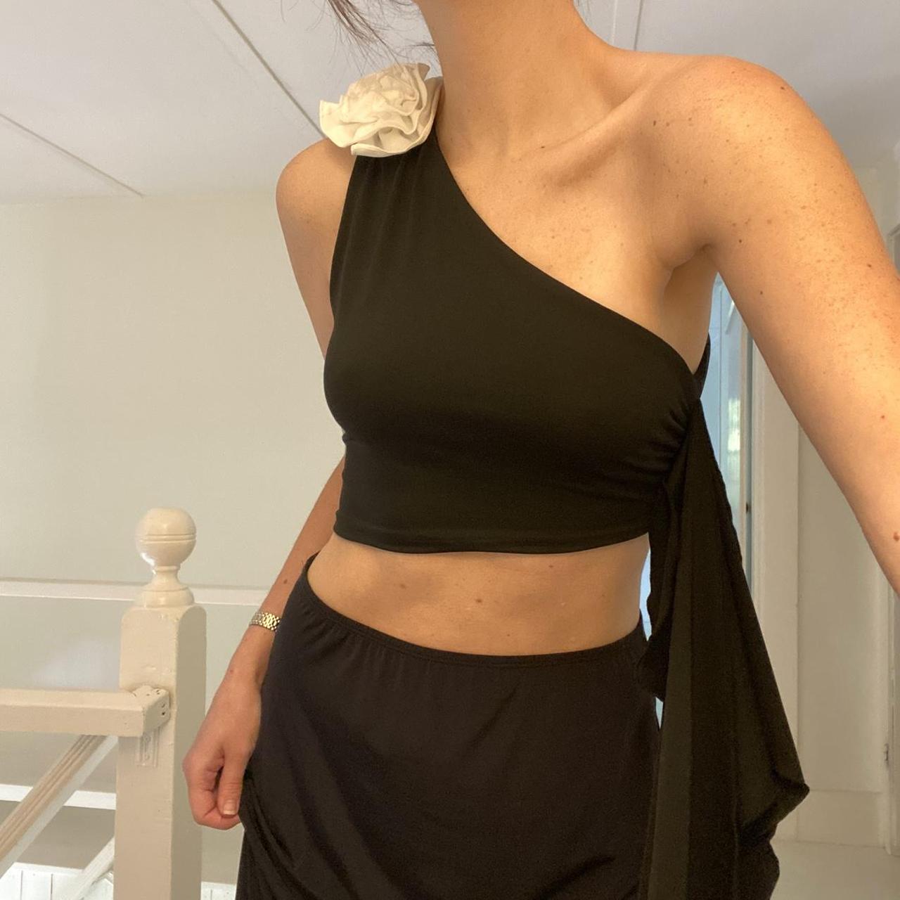 Lovers and Friends Cordelia Rosette One Shoulder Top Black & White Size XS