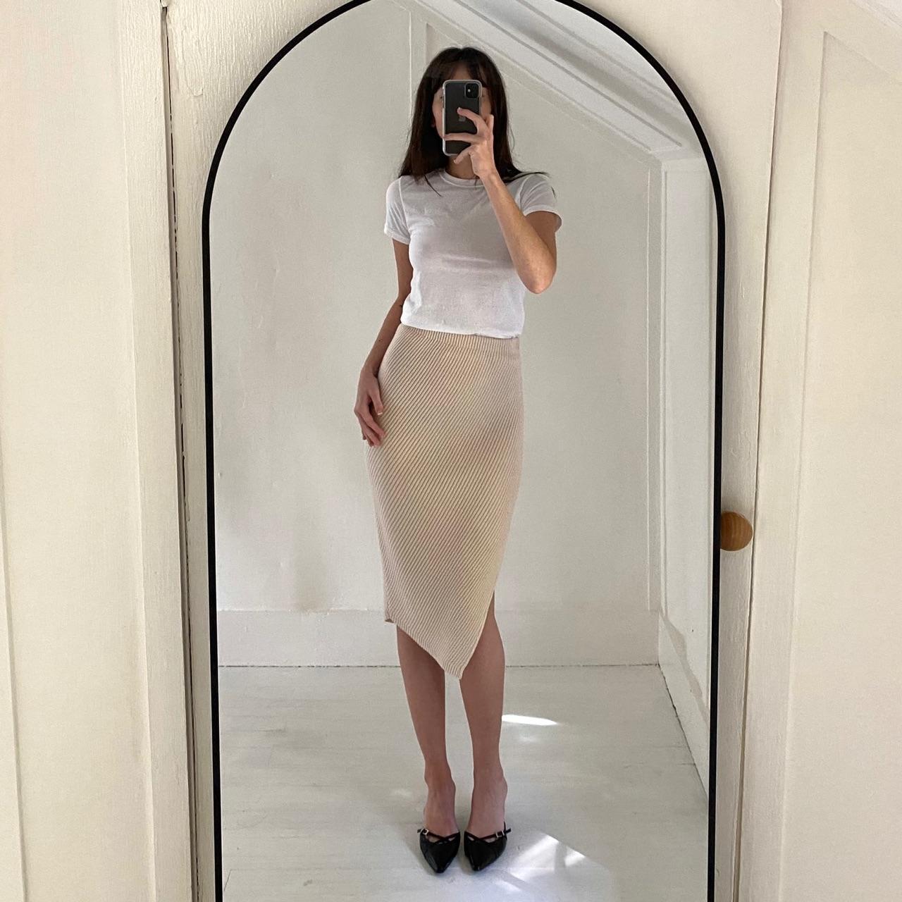 Theory Evian Stretch Twisted Rib Wool Knit Midi Skirt in Ecru Size P