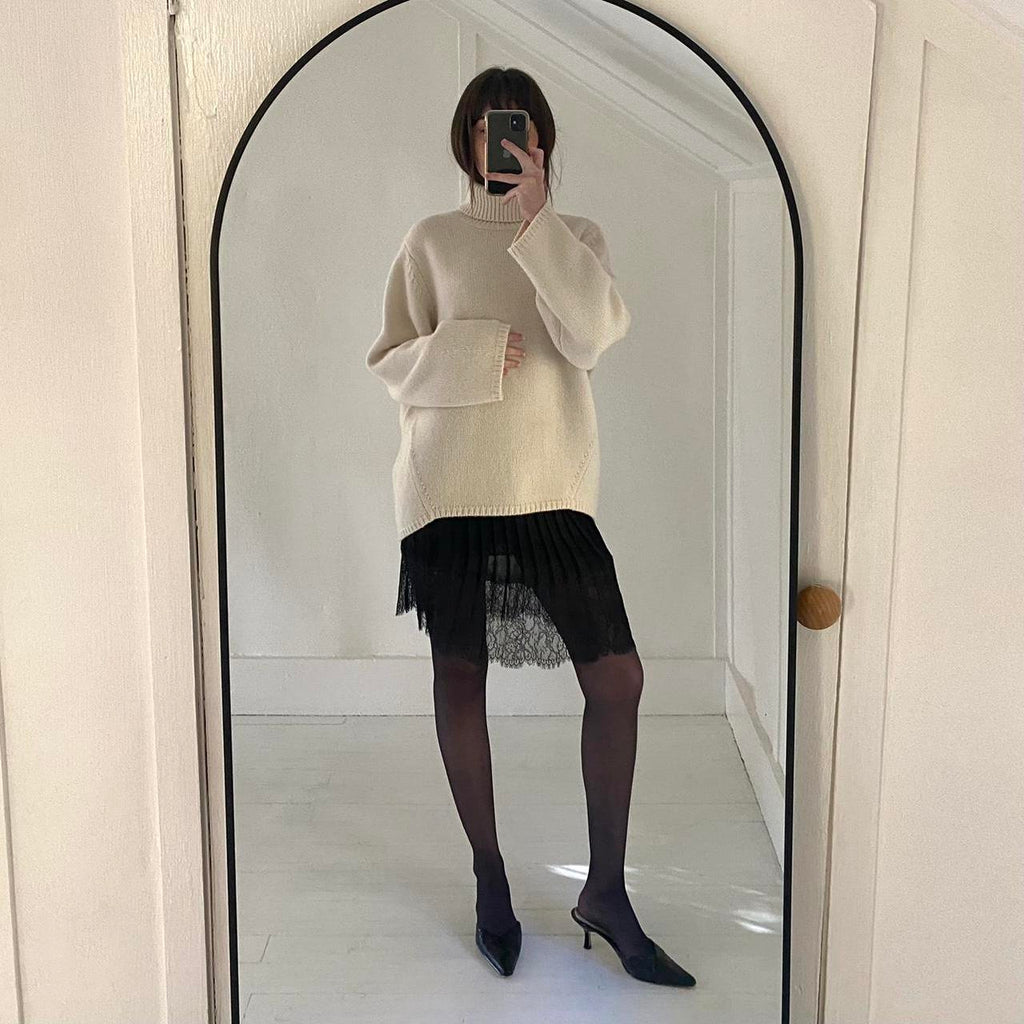 Totéme Wool Cashmere Turtleneck Sweater in Macadamia Size XXS