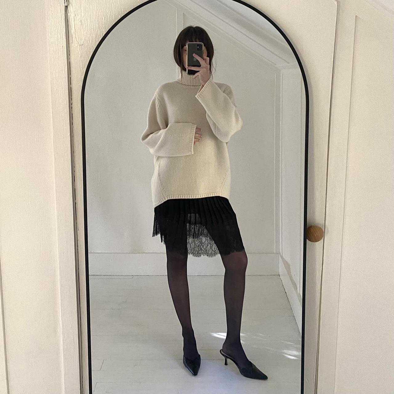 Totéme Wool Cashmere Turtleneck Sweater in Macadamia Size XXS