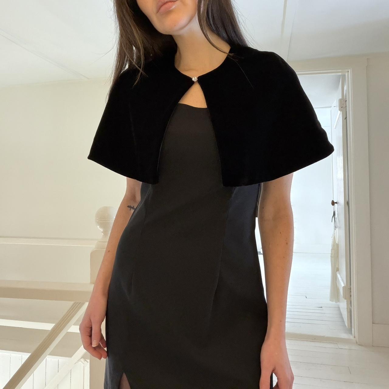 Annie Velvet Cropped Shawl Cape Size Kids M 7/8