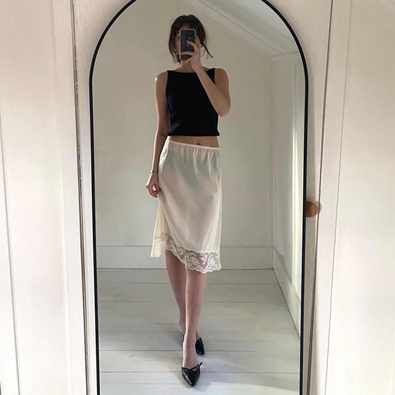 Vintage Lace Trim Slip Skirt Size M