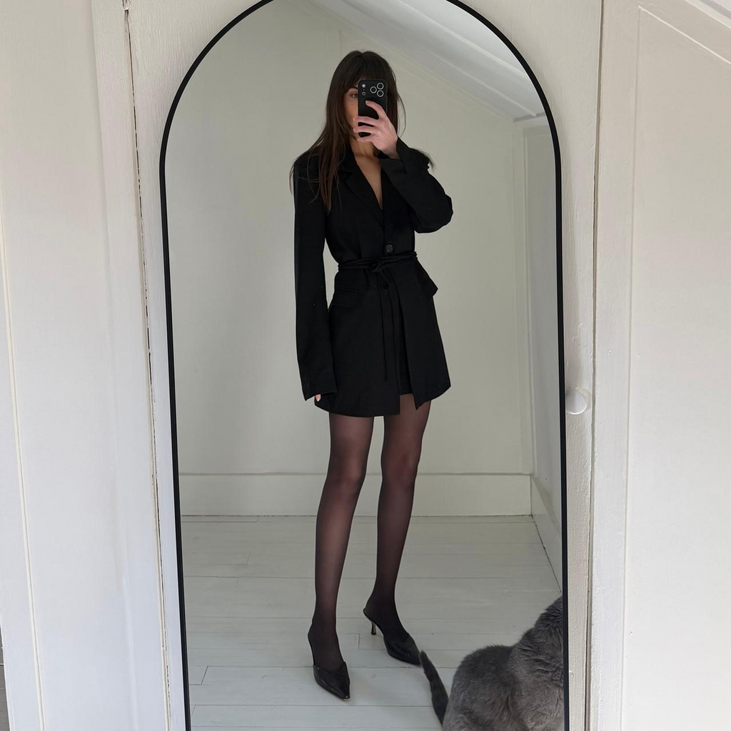 Danielle Bernstein / WeWoreWhat Cut Out Open Back Blazer in Black NWT Size S