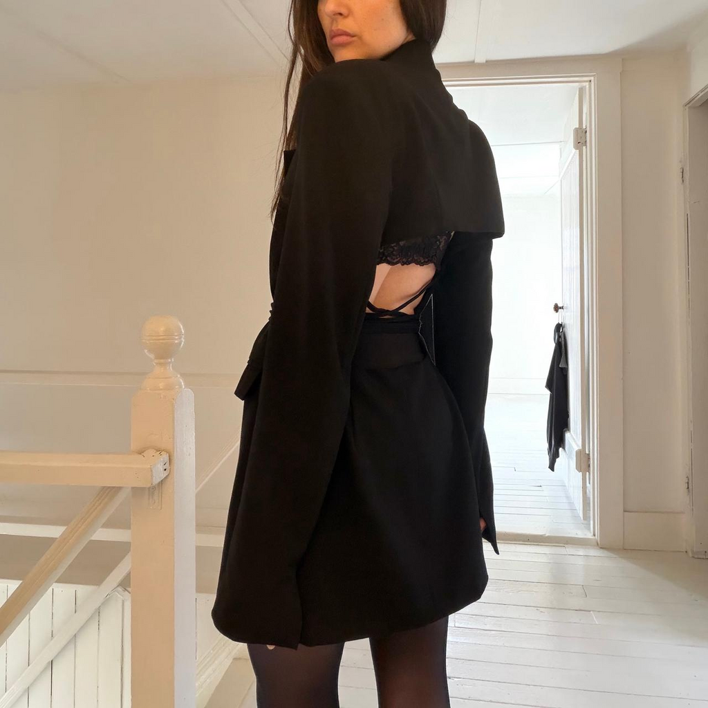 Danielle Bernstein / WeWoreWhat Cut Out Open Back Blazer in Black NWT Size S