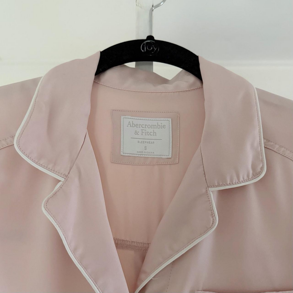 Abercrombie & Fitch Satin Button Down Sleepwear Shirt Size S