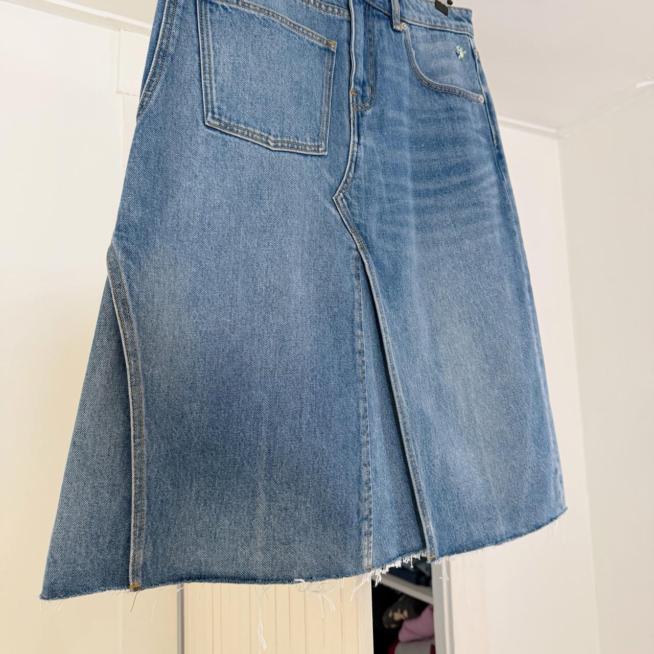 Tory Burch Deconstructed Denim Midi Skirt in Vintage Light Wash NWT Size 8