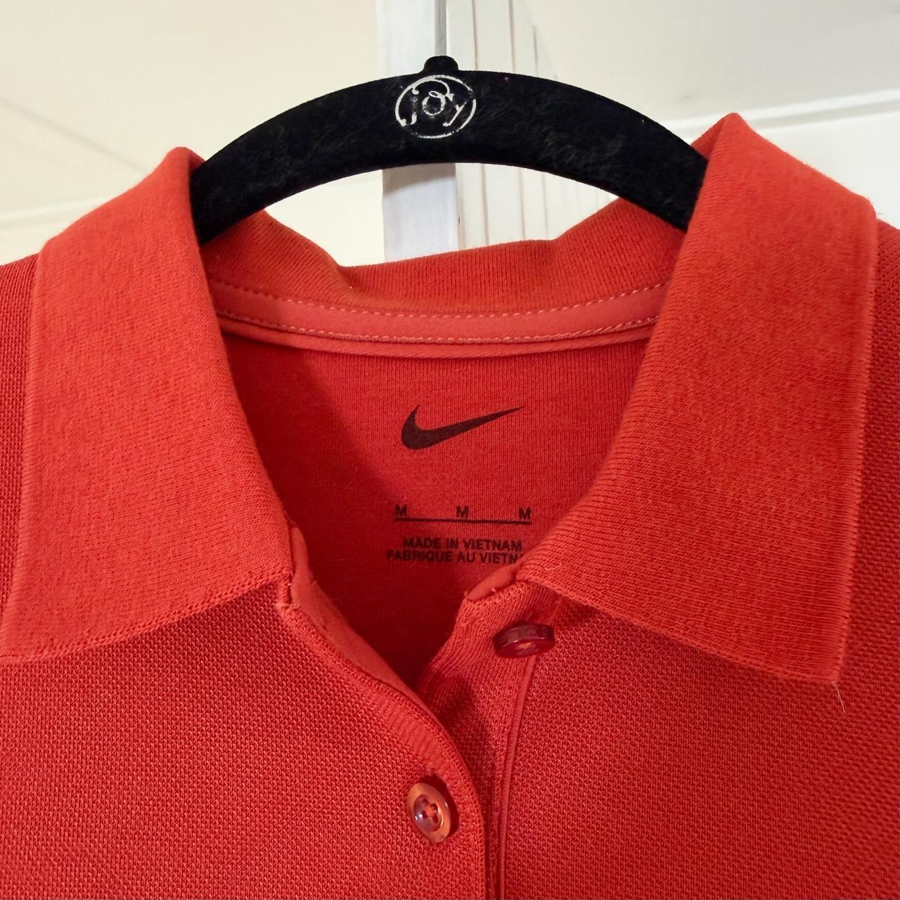 Nike Women’s Short-Sleeve Golf Polo Crop Top in Dragon Red/Sail NWT Size M