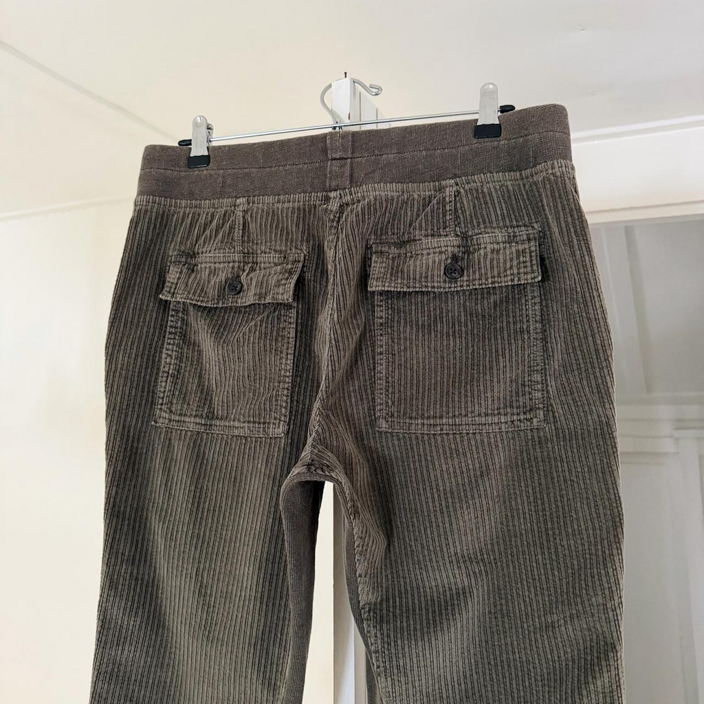 James Perse Corduroy Mixed Media Pant in Army Green Pigment Size 2