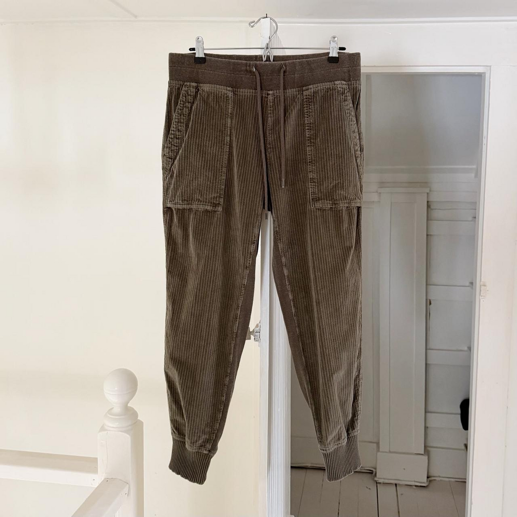 James Perse Corduroy Mixed Media Pant in Army Green Pigment Size 2