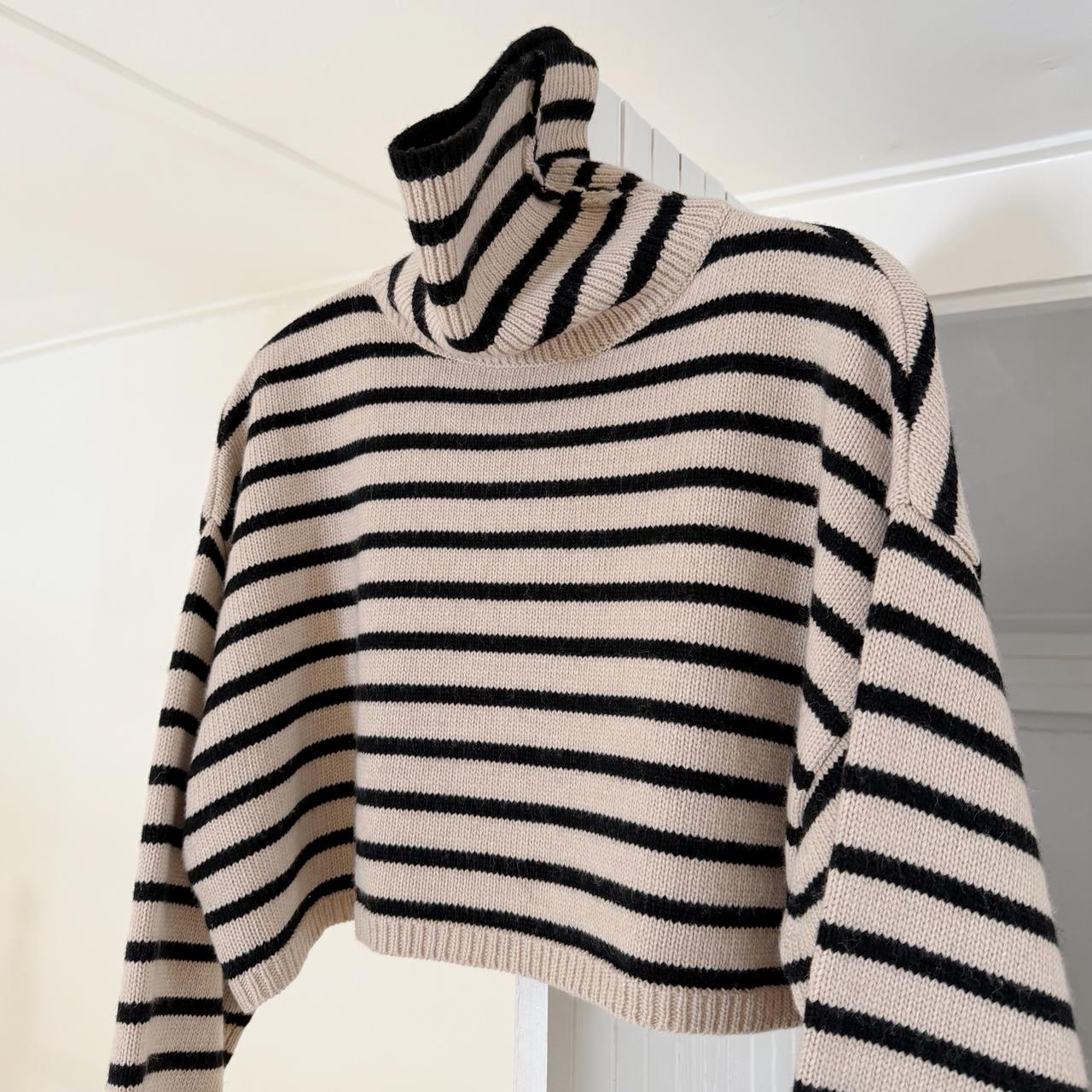 The Frankie Shop Athina Wool Cropped Turtleneck Sweater in Beige Stripe M/L