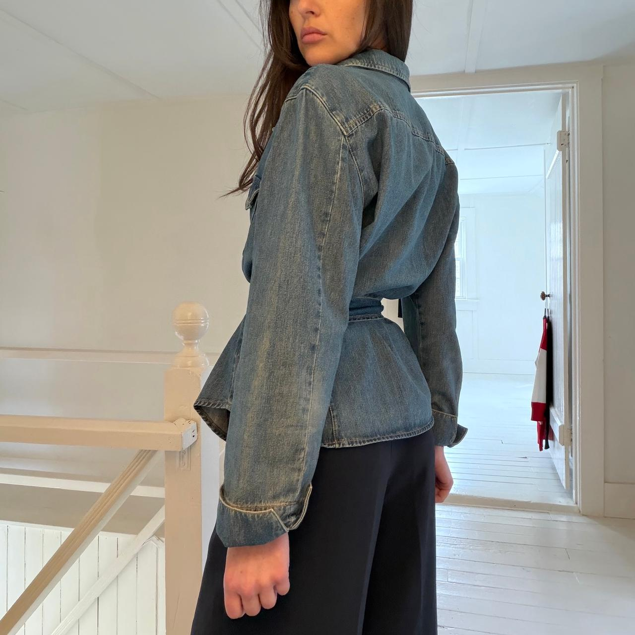 Jones New York Vintage 90s Chambray Denim Belted Shirt Size L