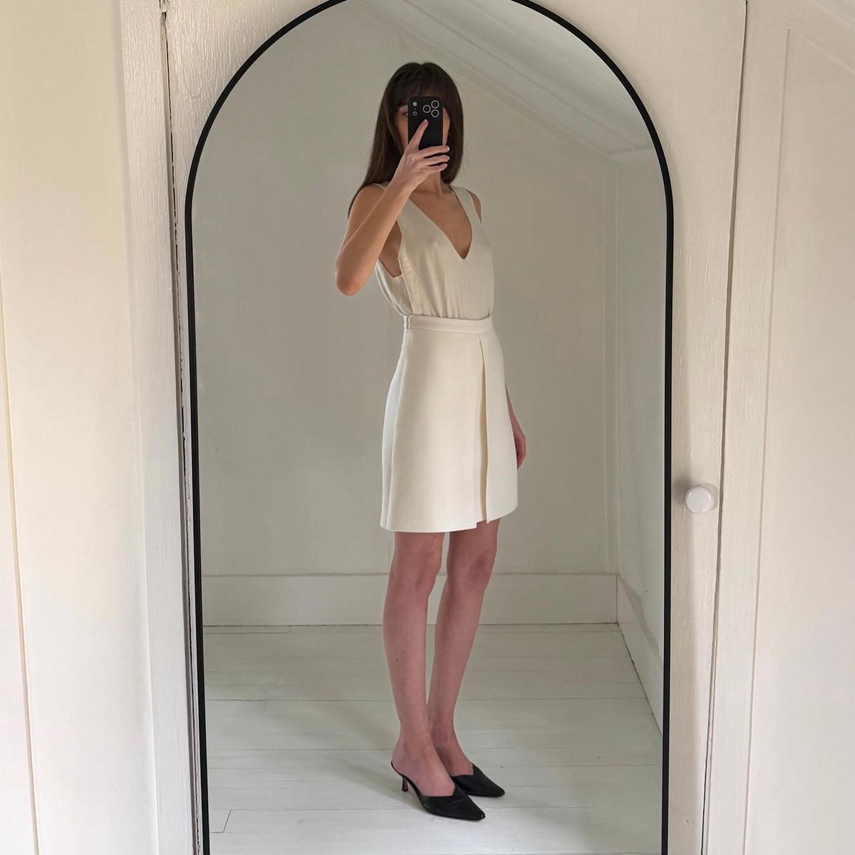 Liberowe Alex Layered Wool-Crepe Mini Skirt in White Size S