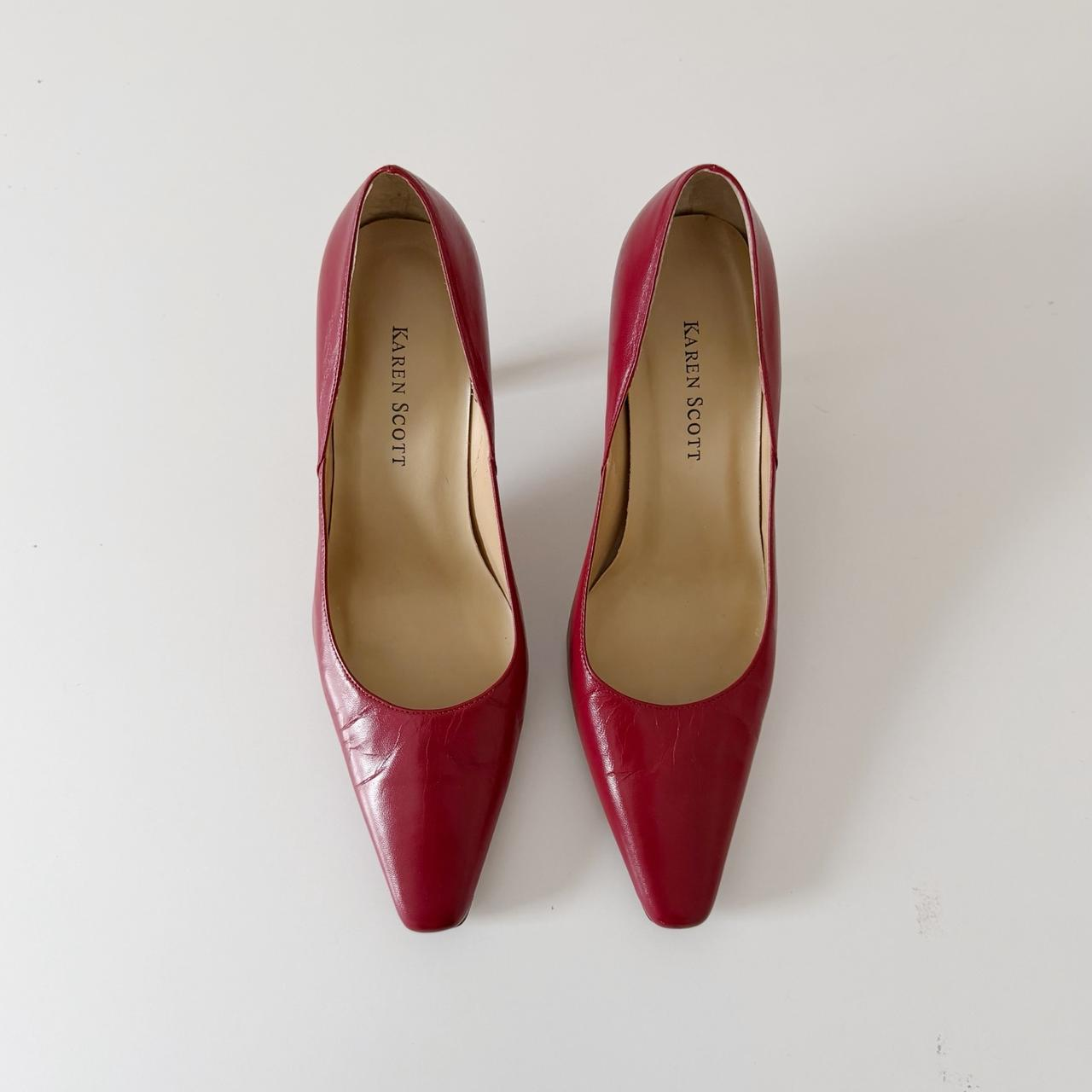 Karen Scott Vintage Y2K Marlo Leather Pointed Toe Stiletto Heels Size 6