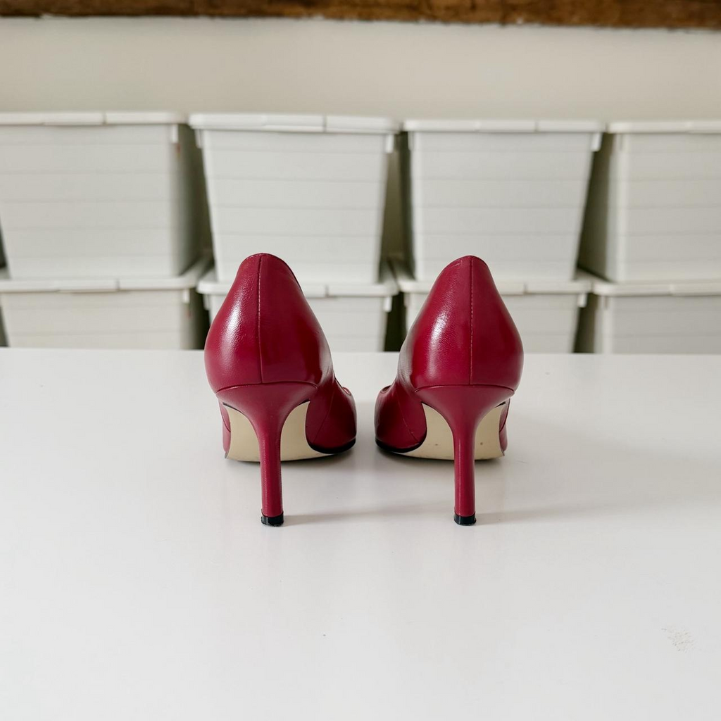 Karen Scott Vintage Y2K Marlo Leather Pointed Toe Stiletto Heels Size 6