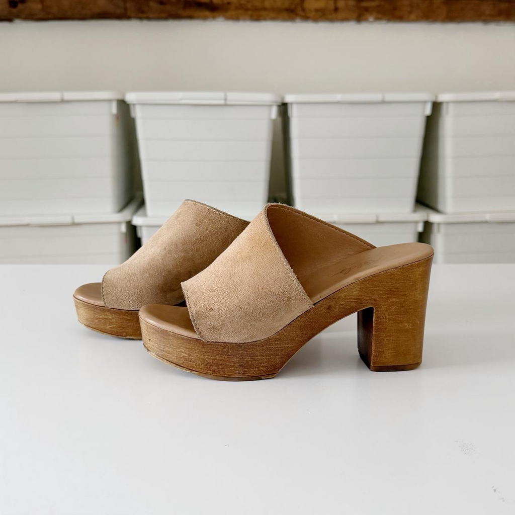 Rebels Orlanda Suede Asymmetrical Platform Clog Mules Size 6