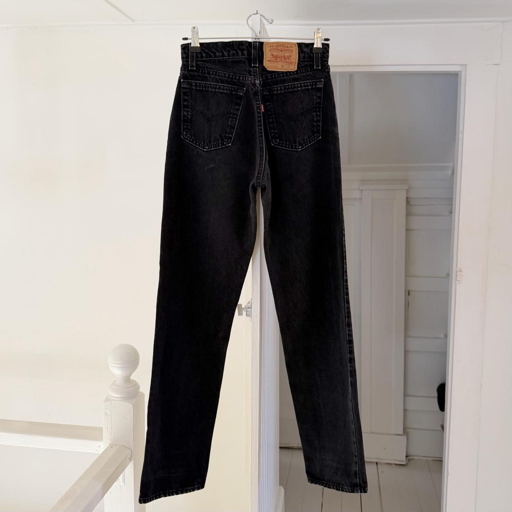 Levi’s 560 Vintage ‘93 Relaxed Fit Straight Leg Jeans Size 5M