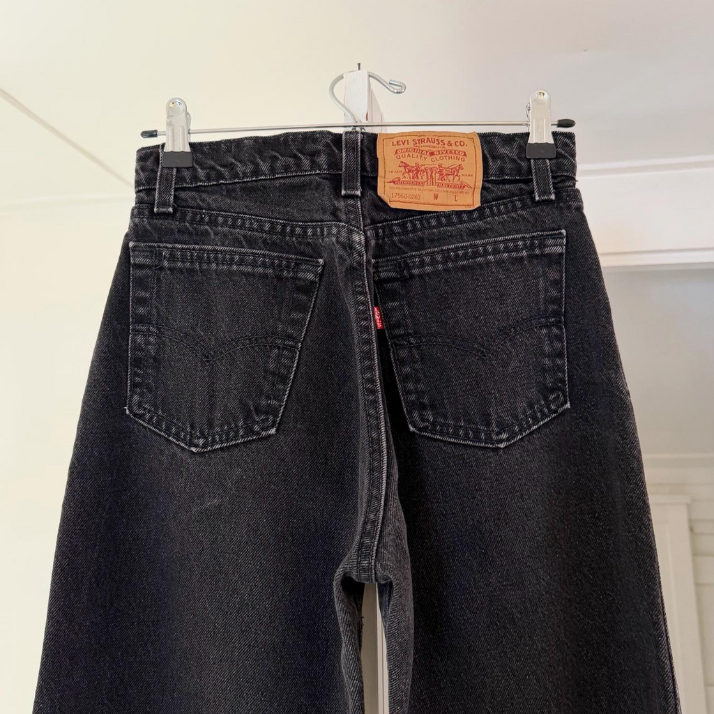 Levi’s 560 Vintage ‘93 Relaxed Fit Straight Leg Jeans Size 5M