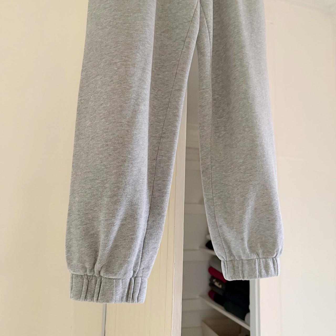 Brandy Melville Rosa Sweatpants in Grey OS