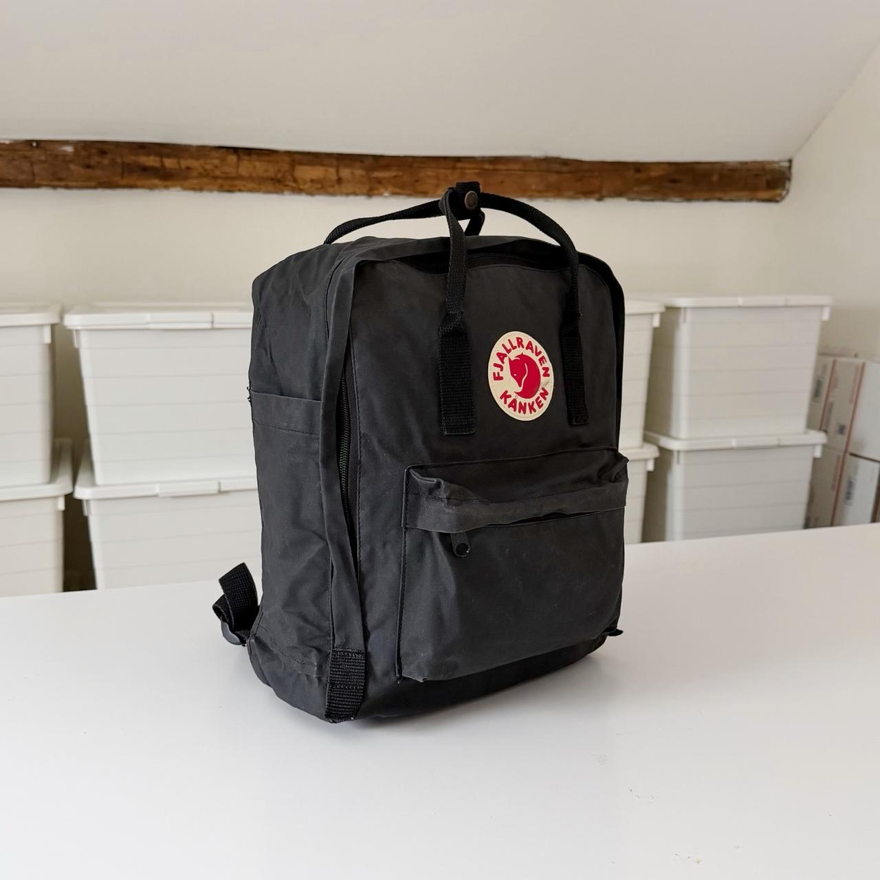 Fjall Raven Kanken Backpack in Navy