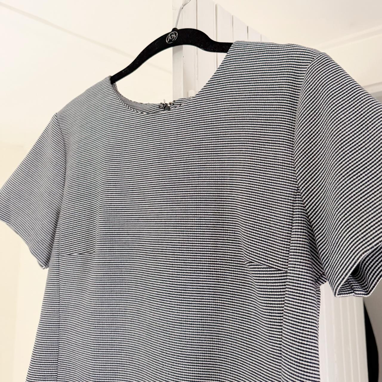 Ann Taylor Houndstooth Structured Short Sleeve Top Size 6