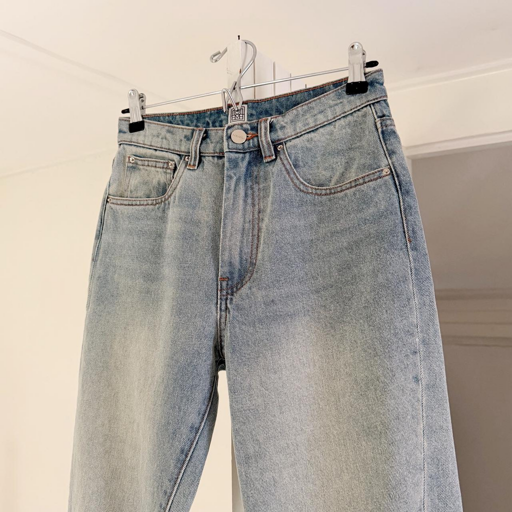 Toteme Original Twisted Seam Denim Straight Leg Jeans Size 24/30
