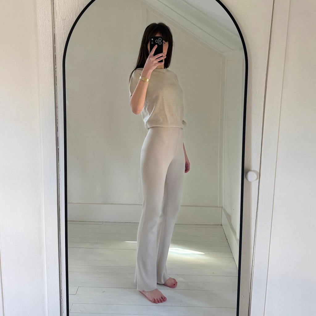 Wayf ‘98 Antonio Ribbed Knit Flare Pants in Ecru Size XS